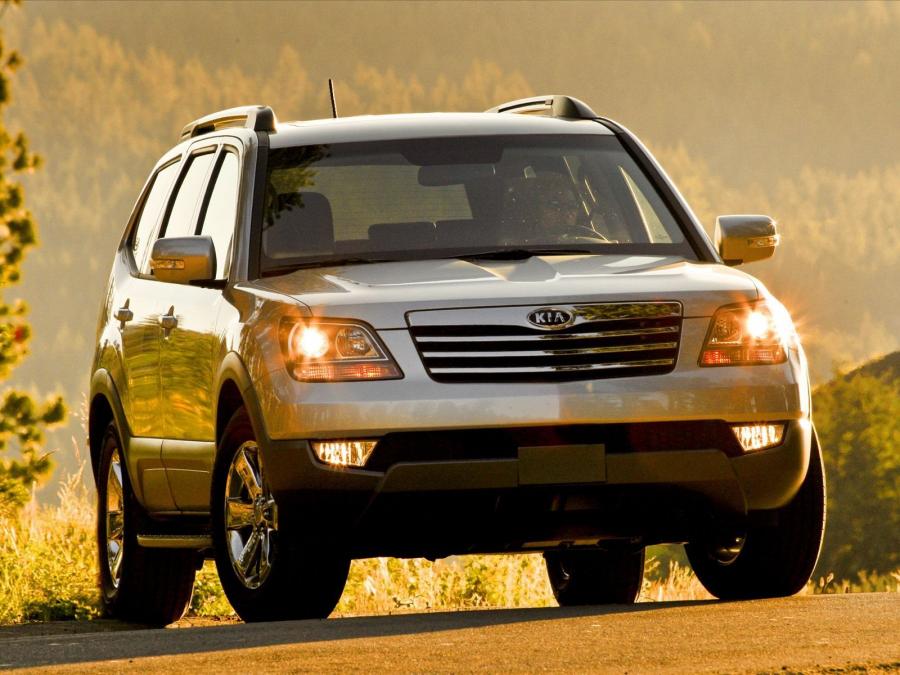  Kia Borrego 2009 года  (фото 89 из 345)